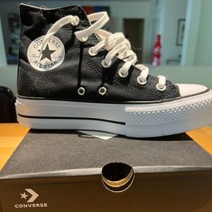 Converse High Top Platform sneakers
